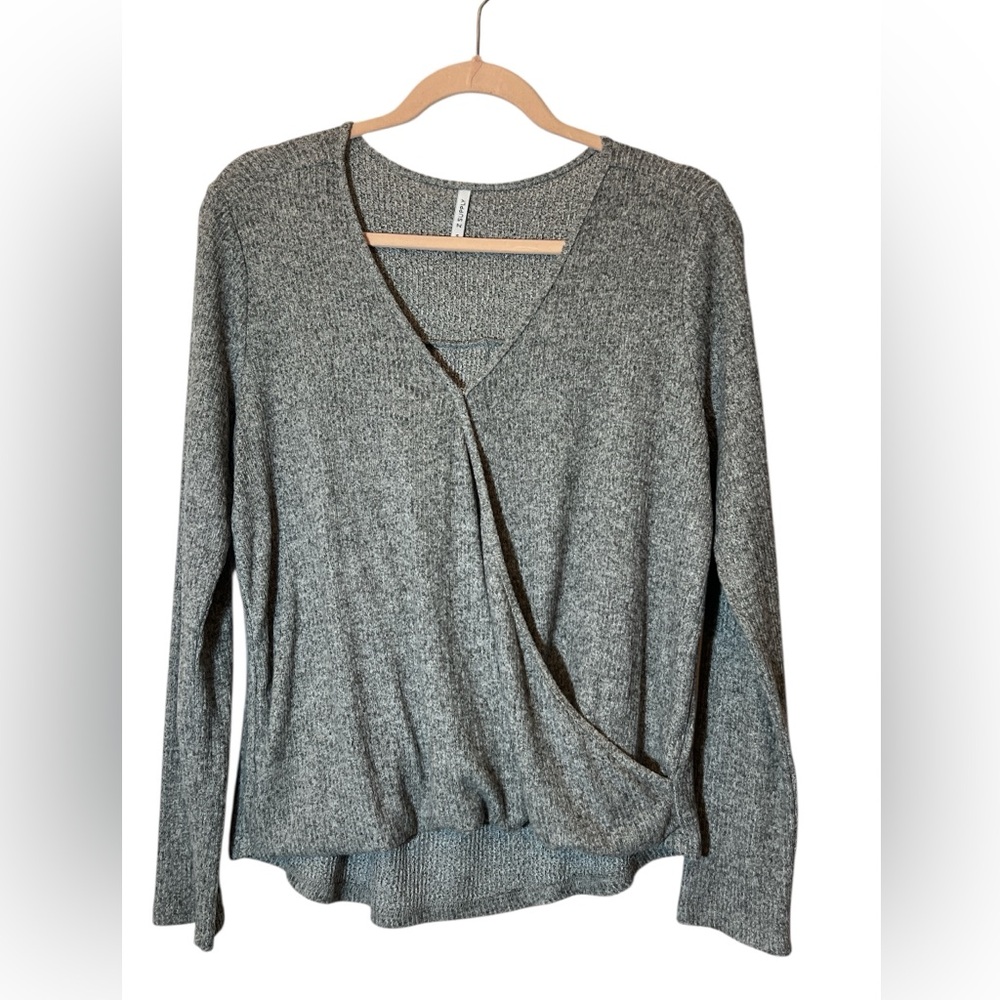 Z Supply Women's Wrap Sweater Size S Casual Basic